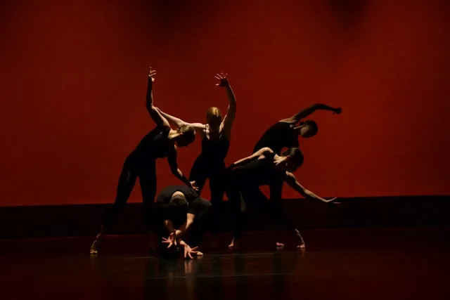 Contemporary dance classes in Cambridge